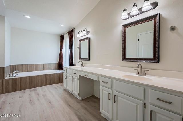 1937 E CITATION Lane, Tempe, AZ 85284