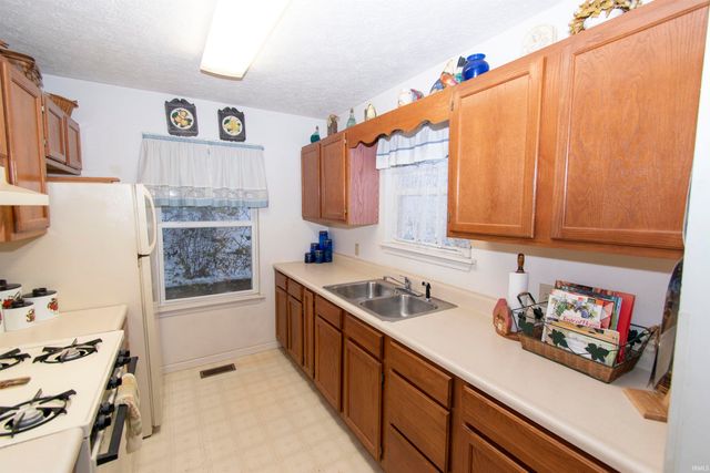 825 S 2nd Street, Lafayette, IN 47905