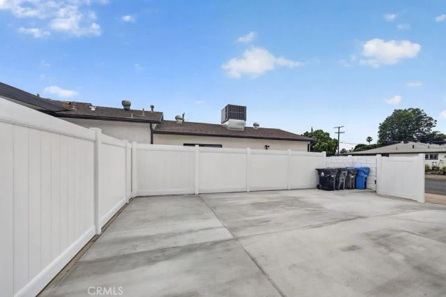 13424 Kamloops Street, Arleta, CA 91331