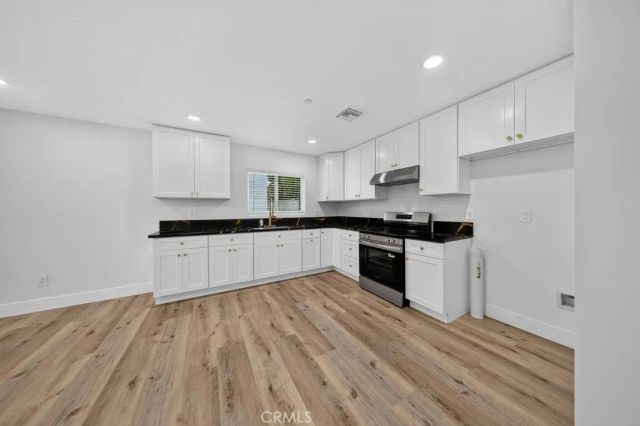 13424 Kamloops Street, Arleta, CA 91331