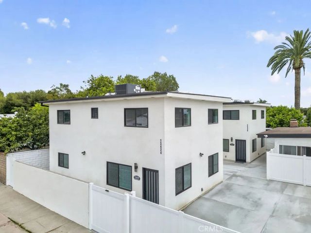 13424 Kamloops Street, Arleta, CA 91331