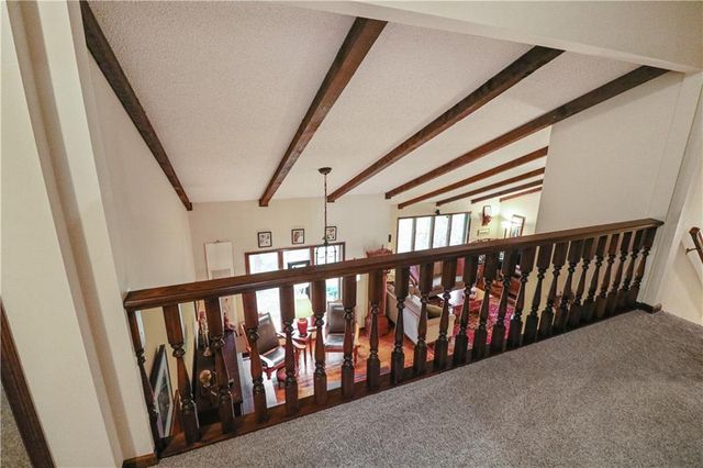 12 Woodland Trail, Warrensburg, MO 64093