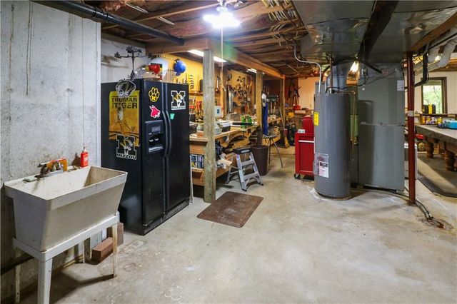 12 Woodland Trail, Warrensburg, MO 64093