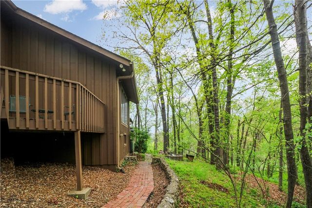 12 Woodland Trail, Warrensburg, MO 64093