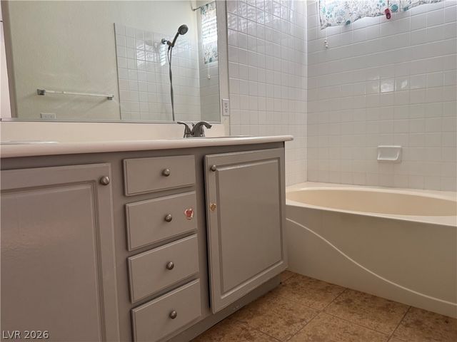 313 Lilac Arbor Street, Las Vegas, NV 89144