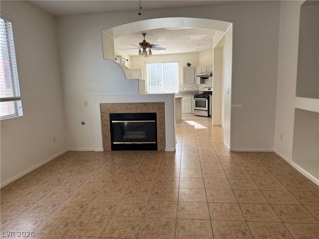 313 Lilac Arbor Street, Las Vegas, NV 89144