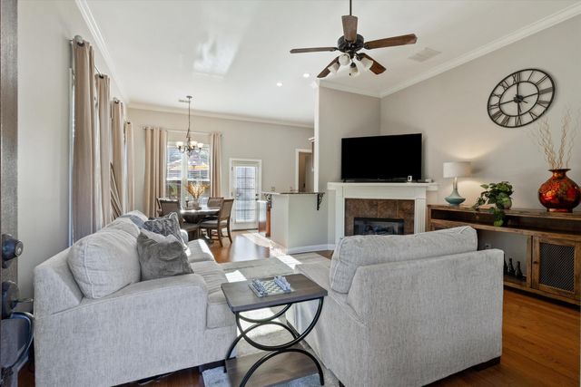 2003 S BEND DR, Cordova, TN 38016