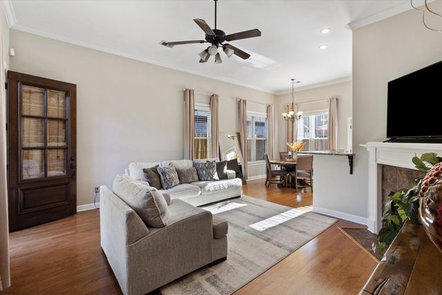 2003 S BEND DR, Cordova, TN 38016