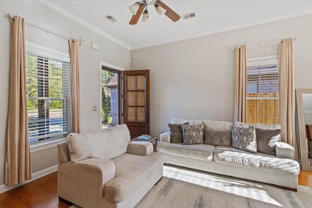 2003 S BEND DR, Cordova, TN 38016