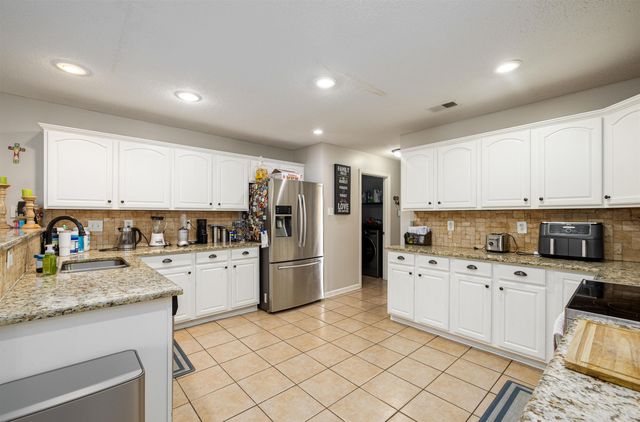 4360 GUINEVERE LN, Bartlett, TN 38135