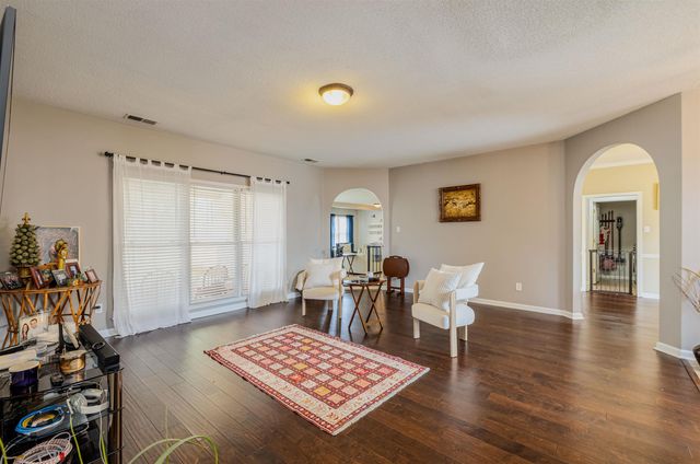 4360 GUINEVERE LN, Bartlett, TN 38135