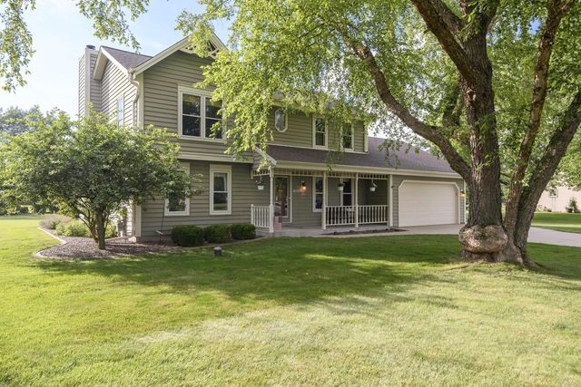 N75W28050 Schmidt LANE, Hartland, WI 53029