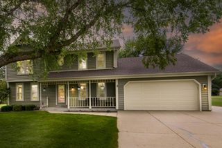 N75W28050 Schmidt LANE, Hartland, WI 53029
