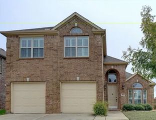 1021 Hummingbird Court, Forney, TX 75126