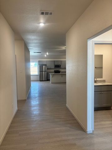 8429 E County Rd 110, Midland, TX 79706