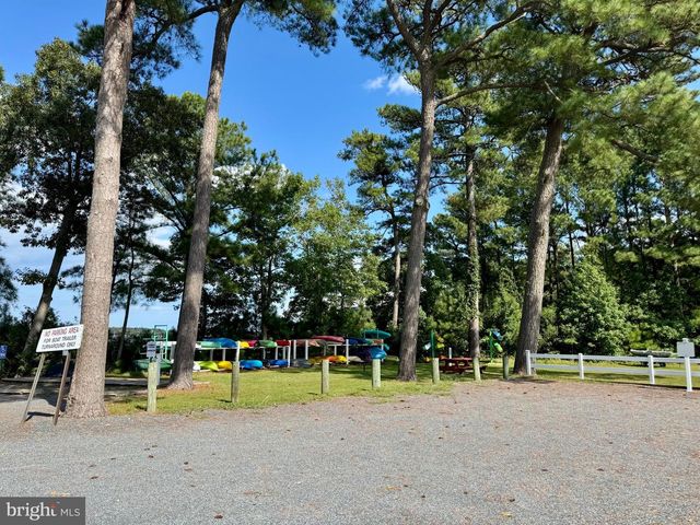 289 WOODHAVEN CT, Berlin, MD 21811