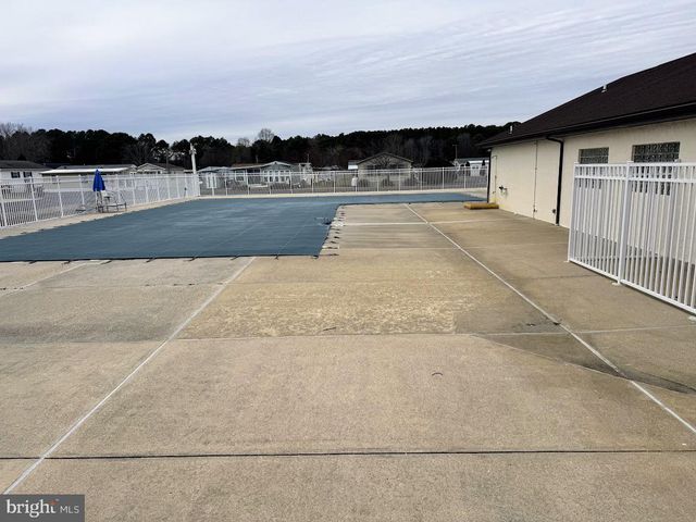 289 WOODHAVEN CT, Berlin, MD 21811