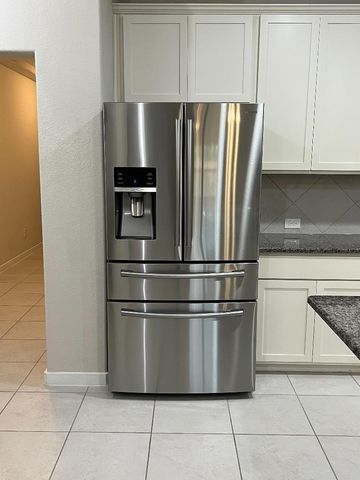 218 Sintra Lake Way, Rosenberg, TX 77469