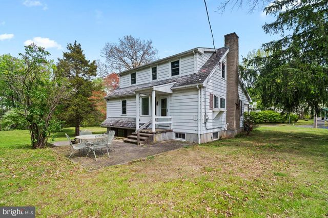 170 IRON HILL RD, Doylestown, PA 18901