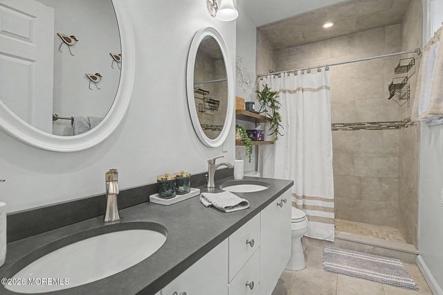 10 Center Street, Sea Bright, NJ 07760