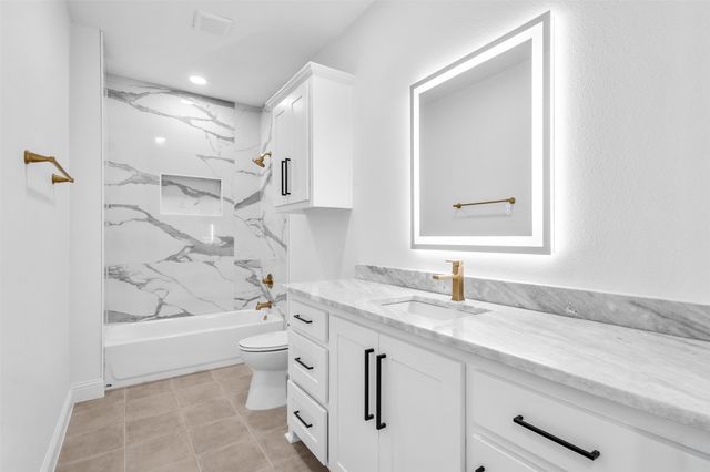 128 Cottonwood Street, Fort Worth, TX 76111