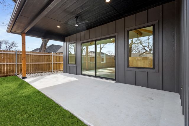 128 Cottonwood Street, Fort Worth, TX 76111