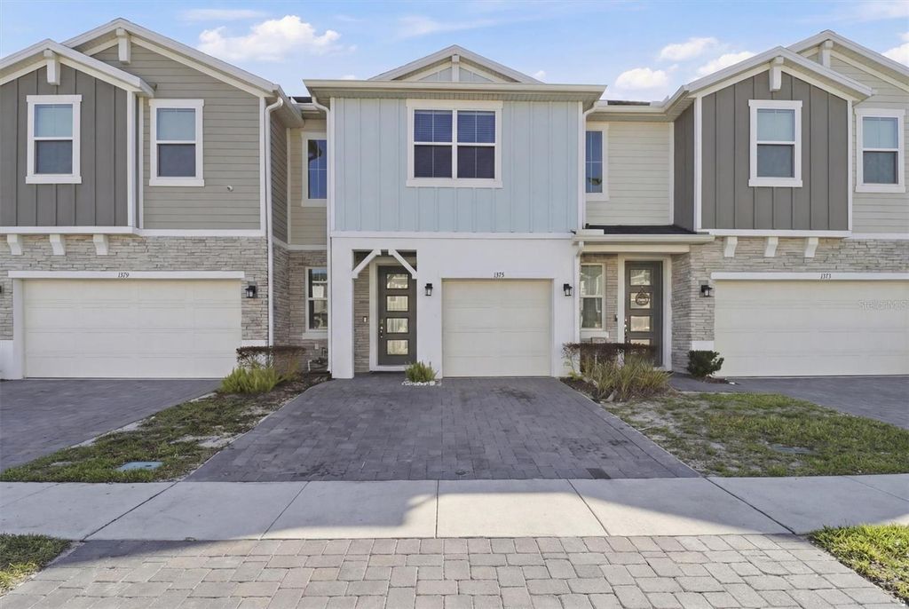 Image 1 of property listing at 1375 CAPTIVA COVE, Sanford, FL 32771