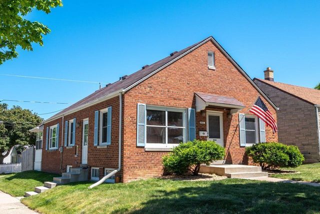 2802 S 47th STREET, Milwaukee, WI 53219