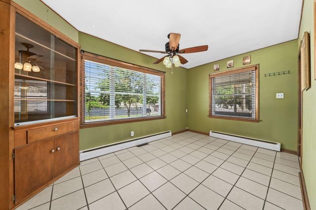 2802 S 47th STREET, Milwaukee, WI 53219
