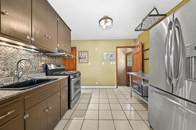 2802 S 47th STREET, Milwaukee, WI 53219