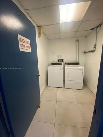 16450 NW 2nd Ave 214, Miami, FL 33169