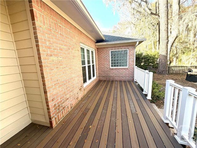 6 Oak Park Place, Savannah, GA 31419