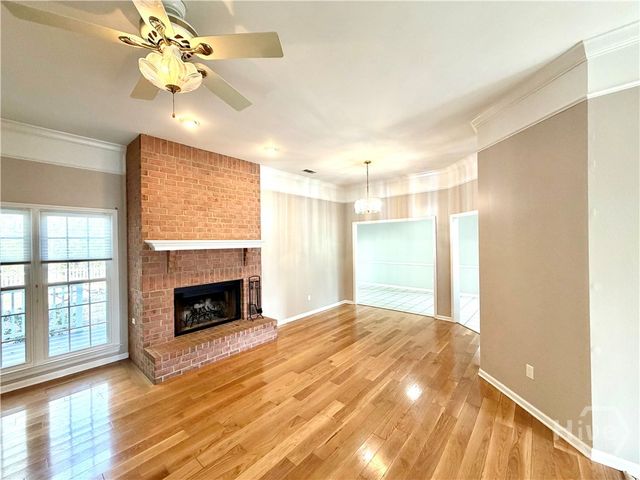 6 Oak Park Place, Savannah, GA 31419