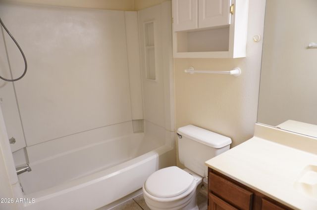10610 S 48TH Street 2015, Phoenix, AZ 85044