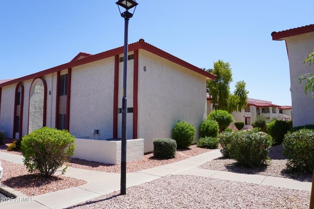 10610 S 48TH Street 2015, Phoenix, AZ 85044