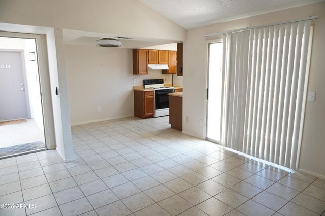 10610 S 48TH Street 2015, Phoenix, AZ 85044