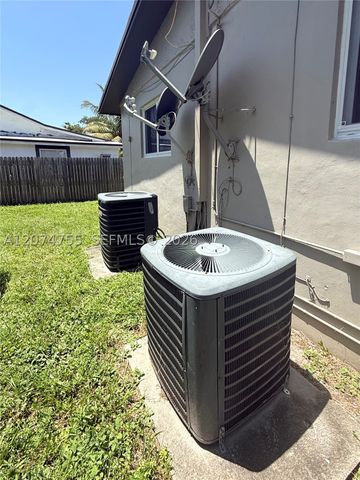 336 NW 53rd St 1, Miami, FL 33127