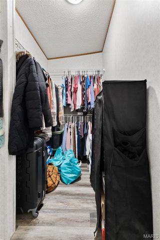 1560 Highway H, Farmington, MO 63640