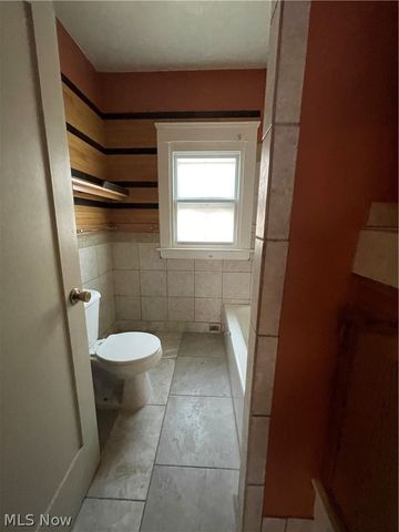 1753 Collamer Avenue, Cleveland, OH 44112