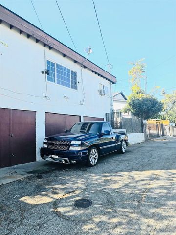 5226 Ithaca, Los Angeles, CA 90032