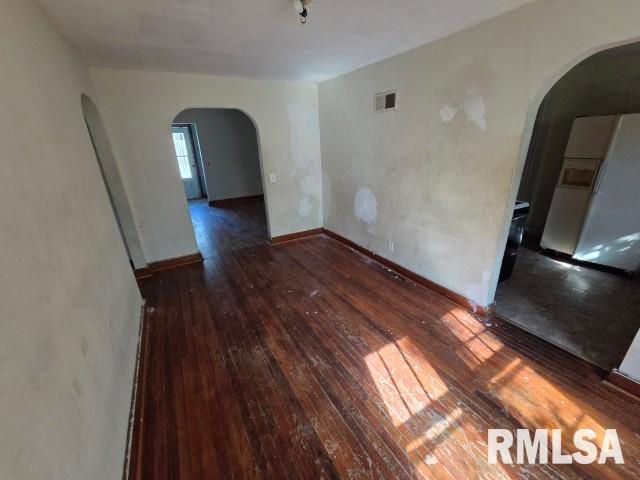 1605 LAMAR Avenue, Mt Vernon, IL 62864