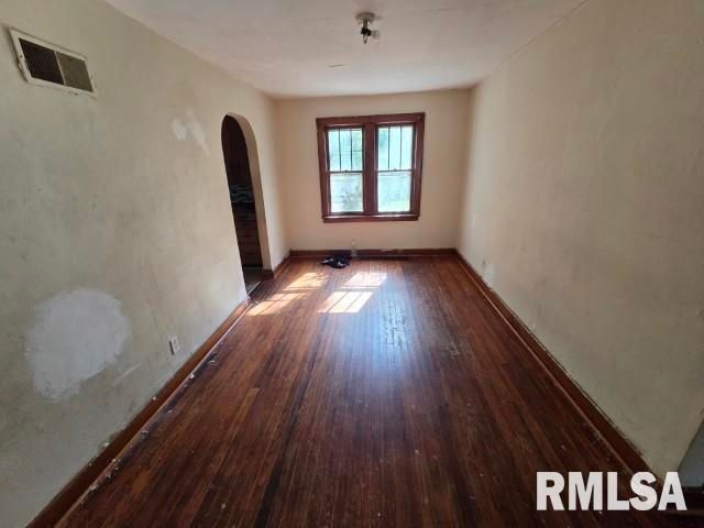 1605 LAMAR Avenue, Mt Vernon, IL 62864