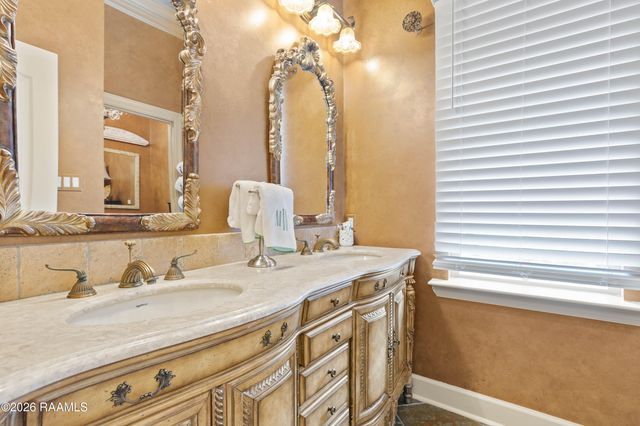 200 Baltusrol Drive, Broussard, LA 70518