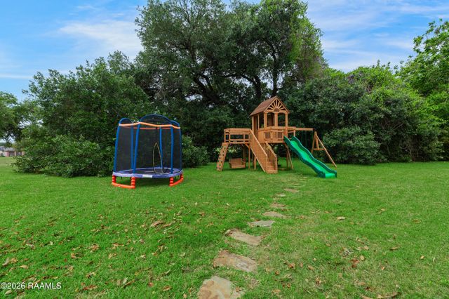 200 Baltusrol Drive, Broussard, LA 70518