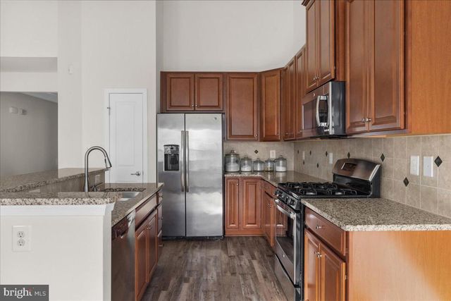 146 TOLLERTON TRL, Falling Waters, WV 25419