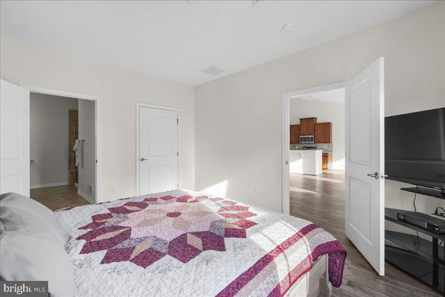 146 TOLLERTON TRL, Falling Waters, WV 25419