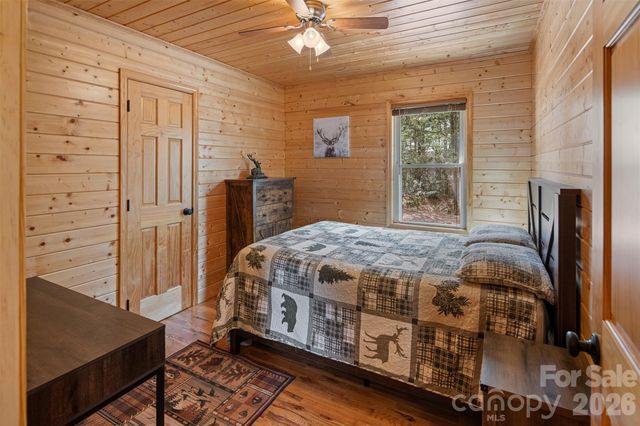 128 Deer Antler Drive, Purlear, NC 28665