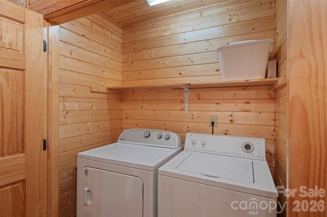128 Deer Antler Drive, Purlear, NC 28665