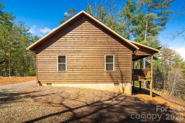 128 Deer Antler Drive, Purlear, NC 28665