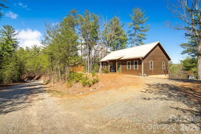128 Deer Antler Drive, Purlear, NC 28665